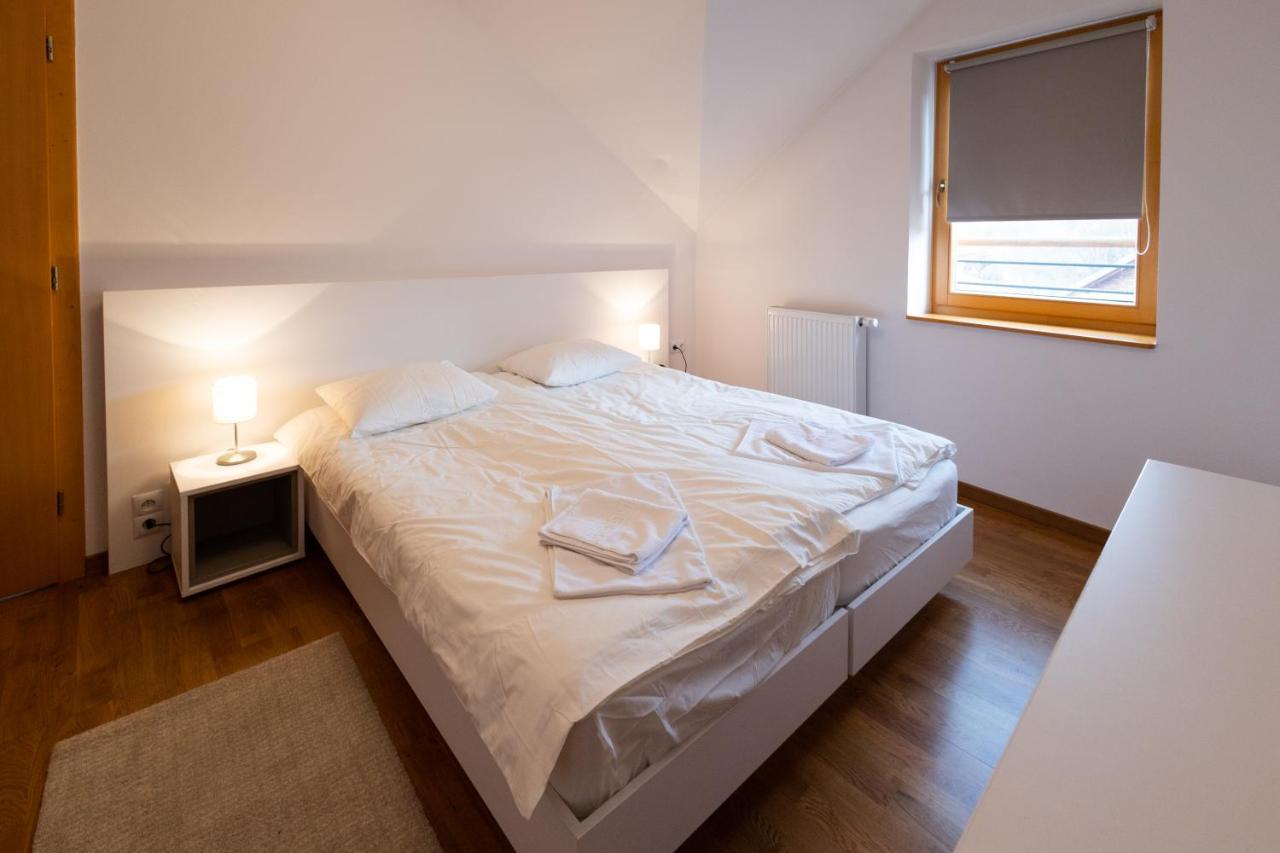 Merkur Apartments - Self Check-In Miercurea Ciuc Bagian luar foto